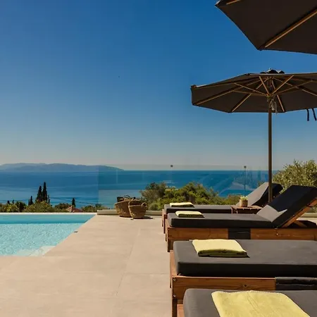 Lourdas Sunshine *