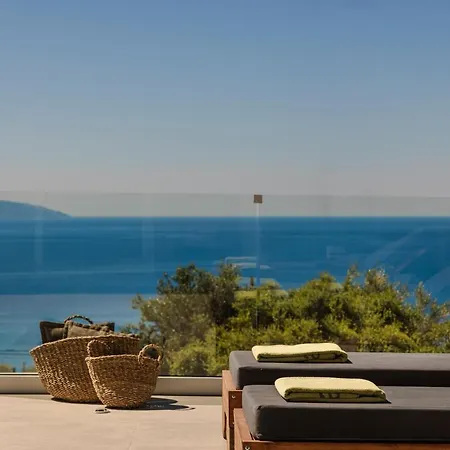 Lourdas Sunshine * Lourdata (Kefalonia)